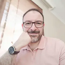 Mr B — IB English & TOK Examiner